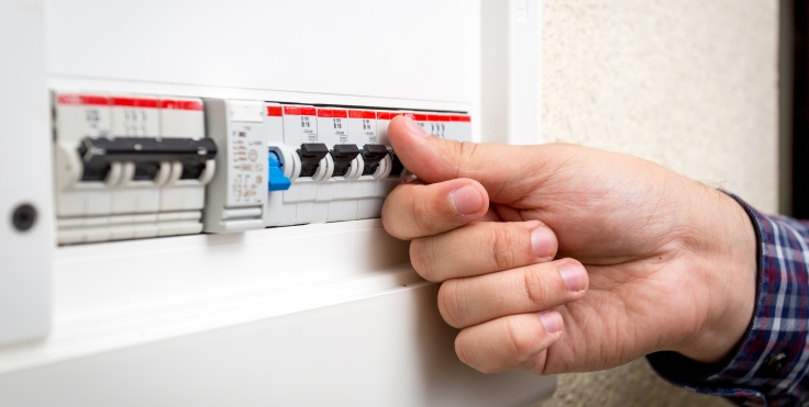 Circuit Breaker Versus Safety Switch – What’s The Difference?